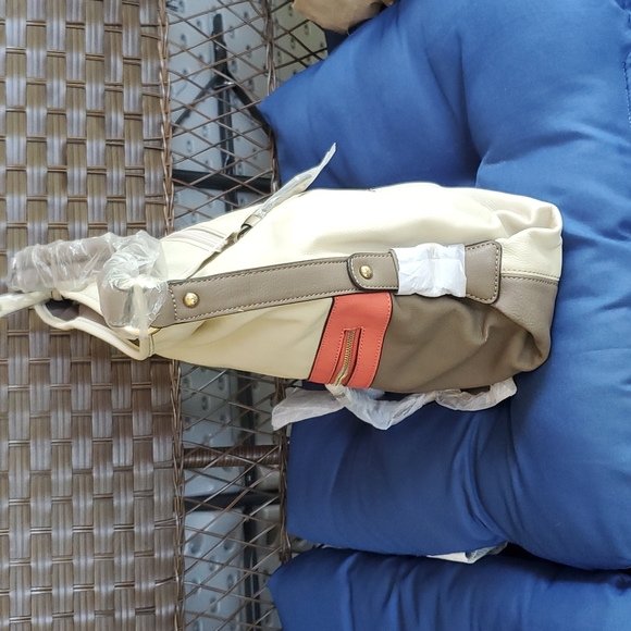 Kooba beautiful new handbag - Picture 6 of 8